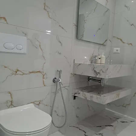 Διαμέρισμα Erdis Nr 2 *